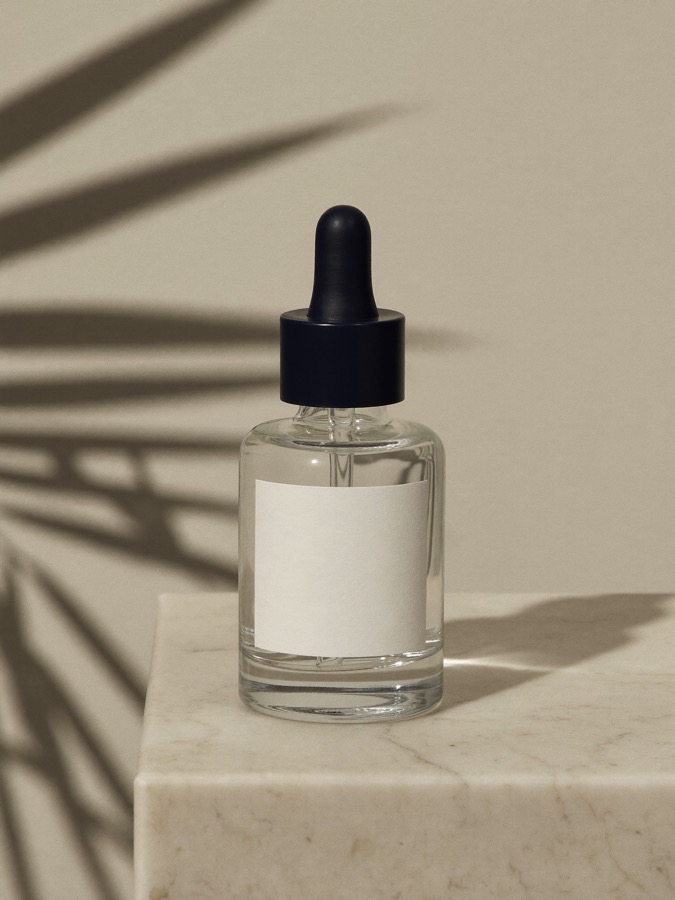 The serum bottle